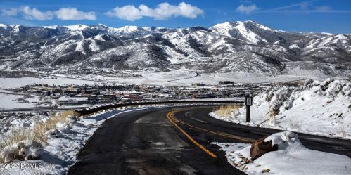 7965 Glenwild Dr, Park City UT 84098-5592 exterior