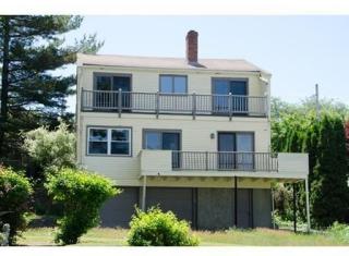 95 Naugus Ave, Marblehead MA  01945-1549 exterior