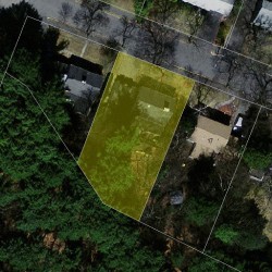 11 Chatham Rd, Newton MA  02461-1009 aerial view