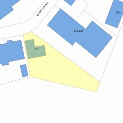 237 Riverview Ave, Newton MA  02466-1358 plot plan