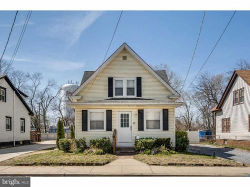 1706 Swedesboro Ave, West Deptford NJ  08066-1517 exterior