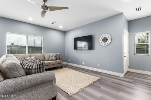 2229 Cambridge Ave, Phoenix AZ  85006-1321 exterior