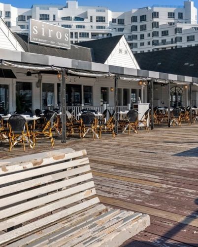 1001 Marina Dr, Quincy MA 02171-1535 exterior