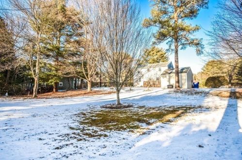 6 Dorothy Dr, Plymouth MA 02360-6232 exterior