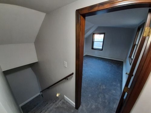 24 Emerald Rd, Nahant MA 01908-1358 exterior