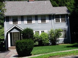 1304 Walnut St, Newton, MA 02461-1844