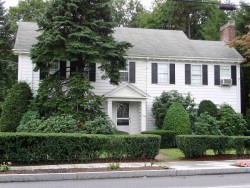 1880 Beacon St, Newton, MA 02468-1442