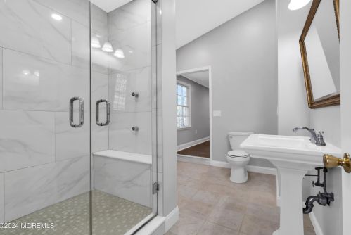 6 Afton Rd, Jackson Twp NJ 08527-3131 exterior