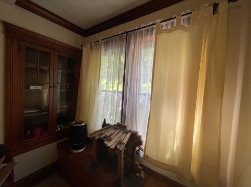 28 Circuit Ave, Worcester MA 01603-2159 exterior