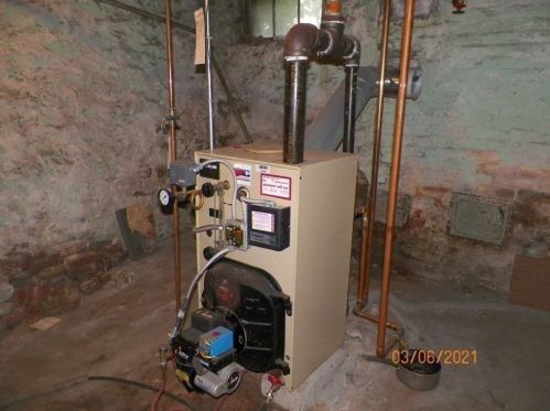 7 Fiske St, Worcester MA 01602-2961 exterior