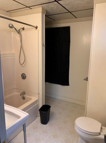 108 Harwich St, New Bedford MA 02745-6303 exterior