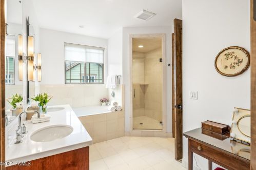 3228 Lower Saddleback Rd, Park City UT 84098-5699 exterior