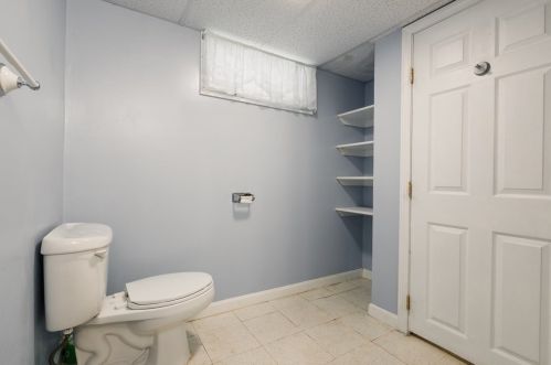 61 Derby St, Worcester MA 01604-3940 exterior