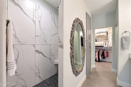 1665 Blaylock Dr, Phoenix AZ 85085-6324 exterior