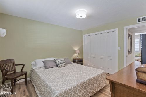 16801 43rd St, Phoenix AZ 85032-3319 exterior