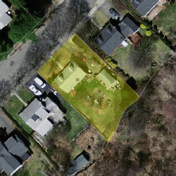 68 Albert Rd, Newton MA 02466-1303 aerial view
