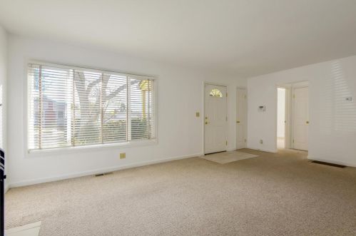 2125 Manchester Rd, San Leandro, CA 94578-1133