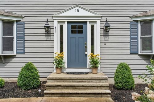 19 Bretts Farm Rd, Norfolk, MA 02056-1925