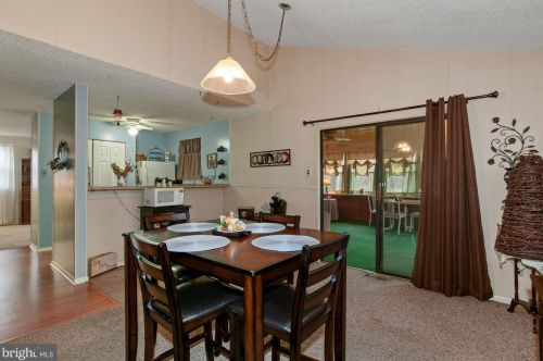 554 Elberne Ave, West Deptford NJ 08093-1715 exterior