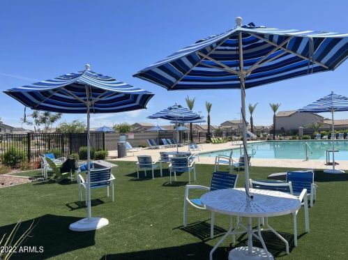 5745 Atlantis Ave, Phoenix AZ 85043-6312 exterior