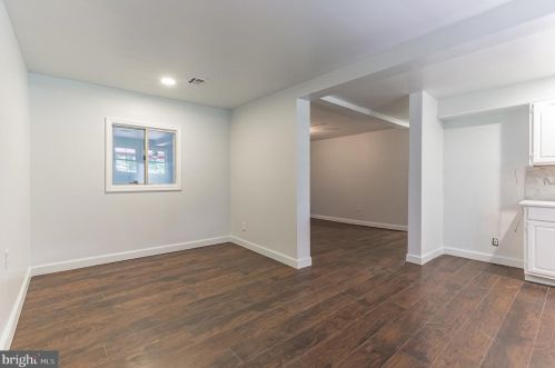 720 Carter Ave, West Deptford NJ  08096-1468 exterior