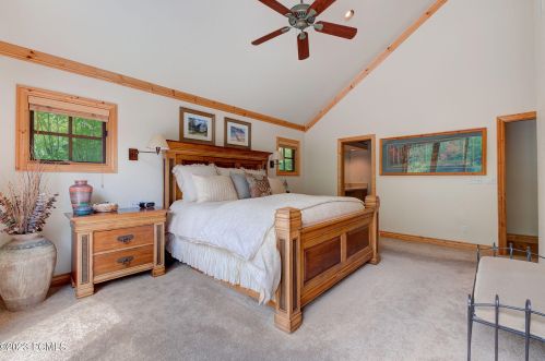 7794 Pinebrook Rd, Park City UT 84098-5348 exterior