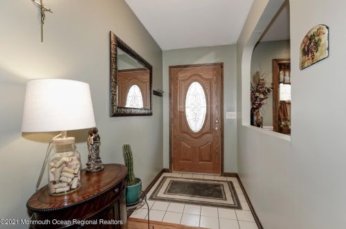 322 Stump Tavern Rd, Jackson Twp NJ 08527-3326 exterior