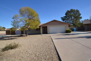 3613 Beverly Ln, Phoenix AZ  85032-3221 exterior