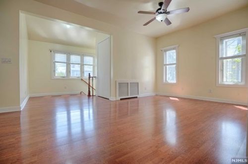 169 Jefferson Ave, Cresskill NJ  07626-2039 exterior