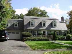 116 Dartmouth St, Newton, MA 02465-2839