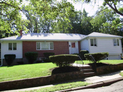 126 Wendell Rd, Newton, MA 02459-2947