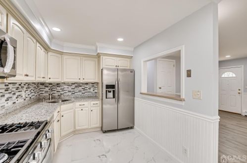 47 Arthur Ave, Carteret NJ  07008-2463 exterior