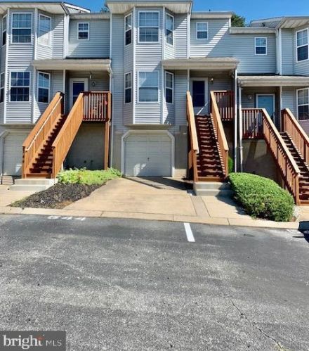 151 Pendragon Way, West Deptford NJ  08051-2233 exterior