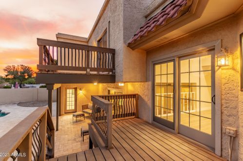 3835 Ahwatukee Dr, Phoenix AZ 85044-2033 exterior