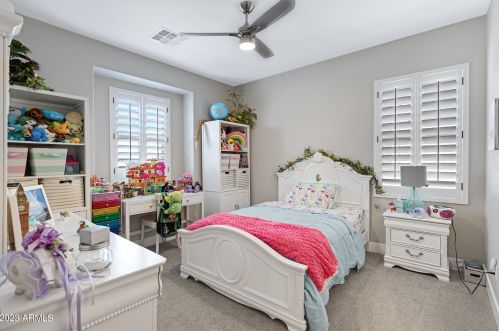 840 Ashurst Dr, Phoenix AZ  85048-2028 exterior