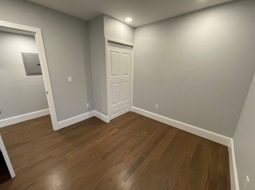 47 Boston Rd, Southborough MA  01772-1617 exterior