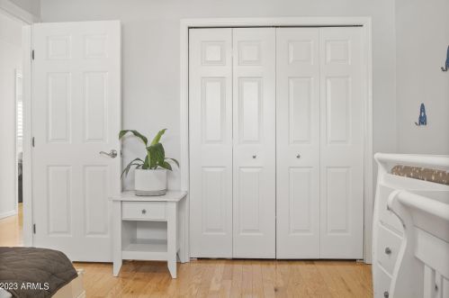 210 Butler Dr, Phoenix AZ 85051-4649 exterior