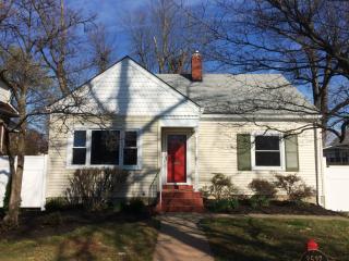 2527 Clarendon Ave, Louisville KY  40205-3033 exterior