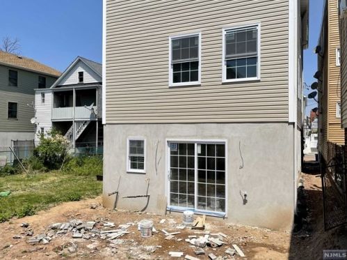 315 Warren St, East Newark NJ  07029-1876 exterior