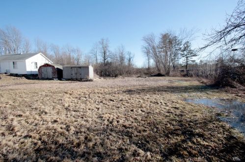 266 Pleasant St, West Bridgewater MA 02379-1509 exterior