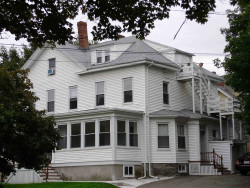 2134 Commonwealth Ave, Newton, MA 02466-1903