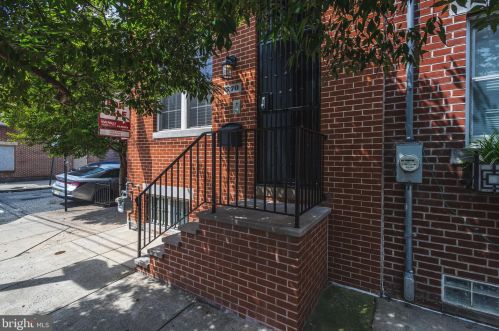 770 16th St, Philadelphia, PA 19130-2924