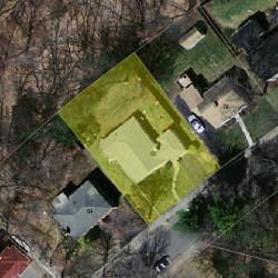 68 Clearwater Rd, Newton MA 02462-1104 aerial view