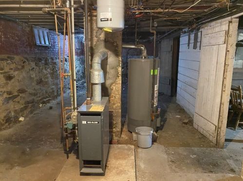 76 Townsend St, Worcester MA 01609-1952 exterior