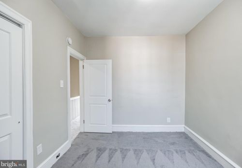 4932 8th St, Philadelphia PA 19120-3710 exterior