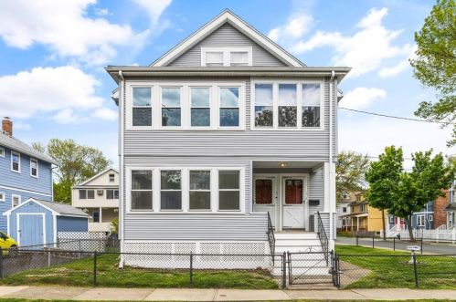 13 Edith St, Arlington, MA 02474-8820