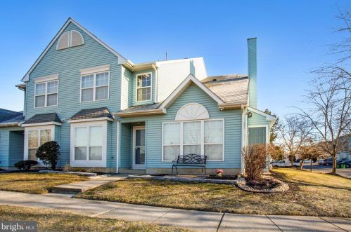 43 Tarragon Ct, West Deptford NJ  08086-2410 exterior