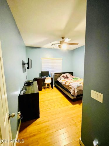 1620 80 Dr, Phoenix AZ 85033-3510 exterior