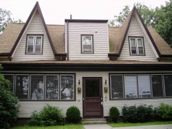 87 Webster Park, Newton, MA 02465-1824