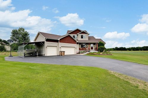 31057 98th St, Princeton MN  55371-4582 exterior